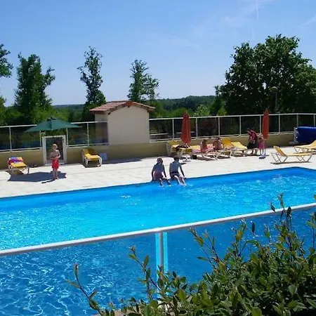 18 Village Le Chat Hébergement de vacances *